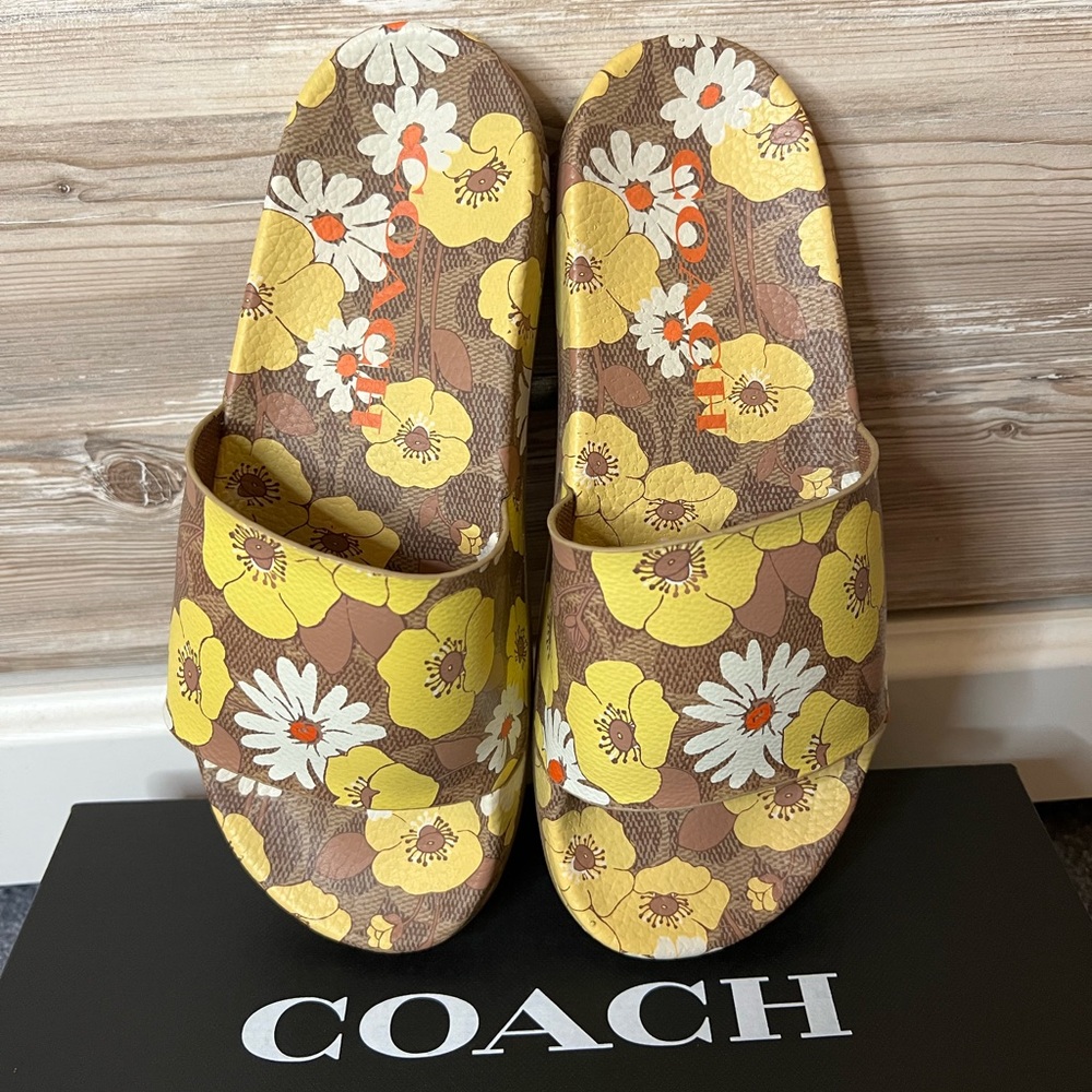 Coach Udele Signature Monogram Floral Print Sport Pool Slides